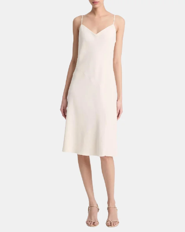 BALLET SLIP DRESS IN FLAXEN