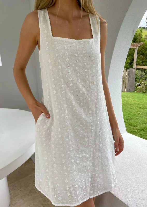 Charlie Dress White Anglaise