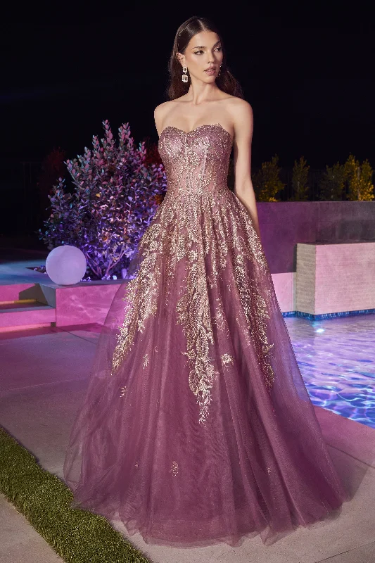 **Cinderella Divine J852: Captivating Evening Gown for the Sophisticated and Glamorous**