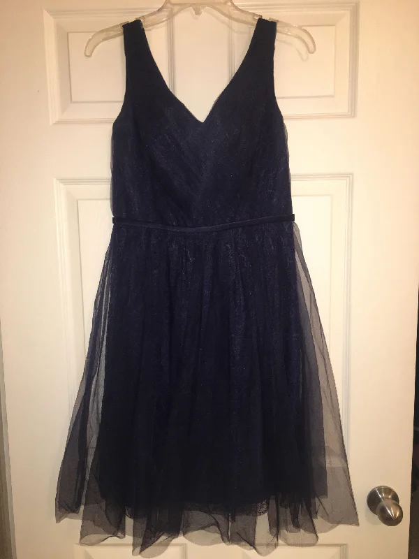 Vera Wang White Sleeveless Tulle over Lace Dress Lace High Neck Dress